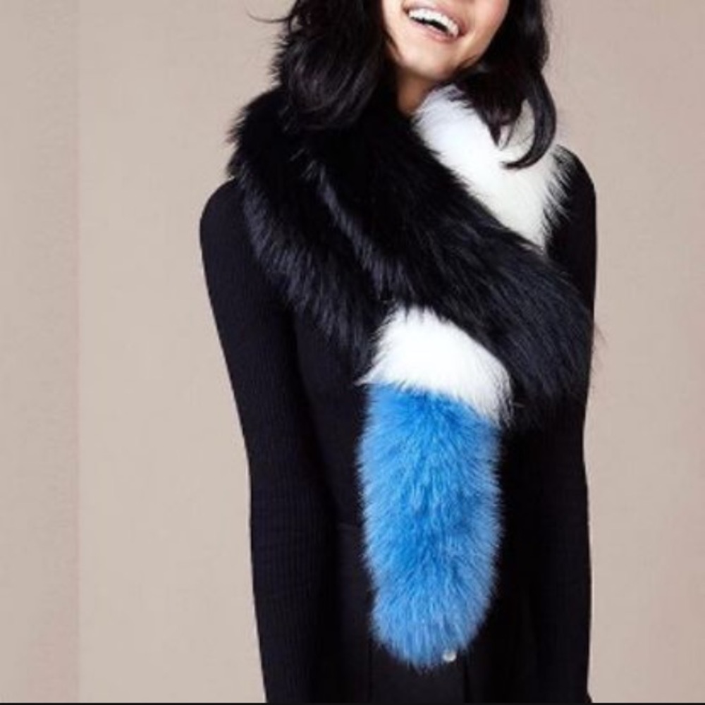 Like New Authentic Charlotte Simone "Popsicle" Tri-Color Fox Fur Stole